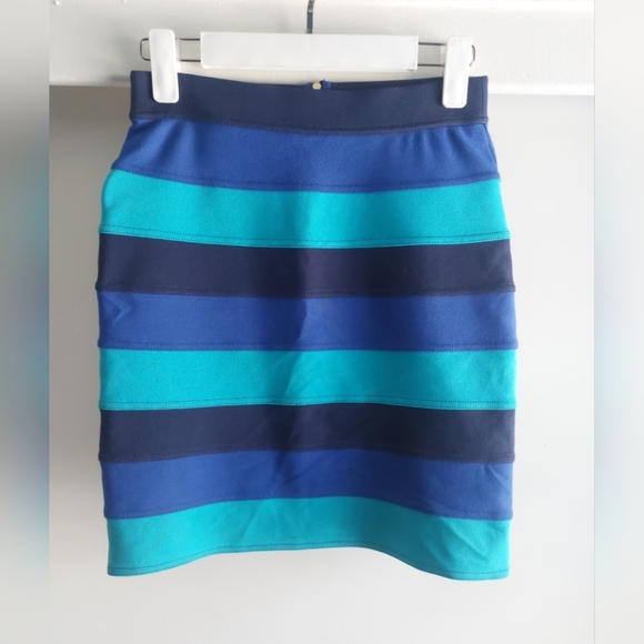 Lilly Pulitzer Blue Stripe Pencil Bandage Skirt XS - Picture 2 of 5